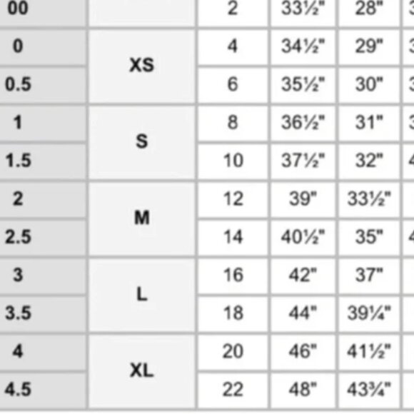 Chico’s White‎ Fabulously Slimming Capri Pants Sz. 10 (1.5 Chico's Sizing) - Picture 11 of 11